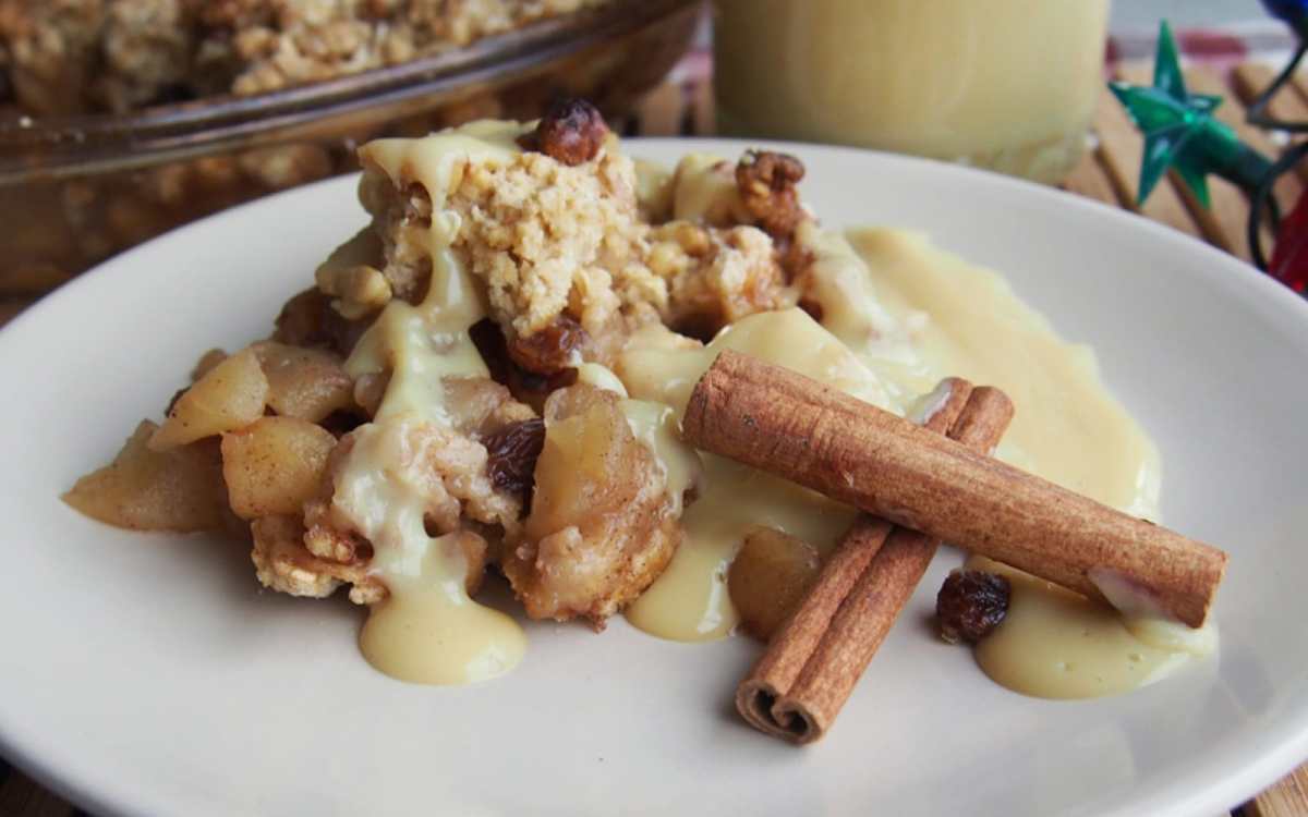 English Apple Crumble