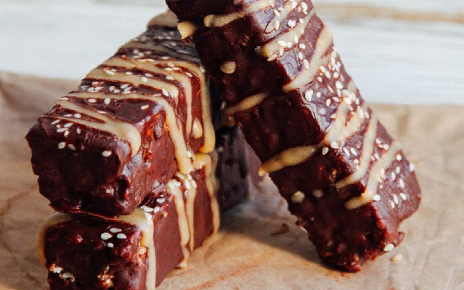 Raw Mint Chocolate Power Bars