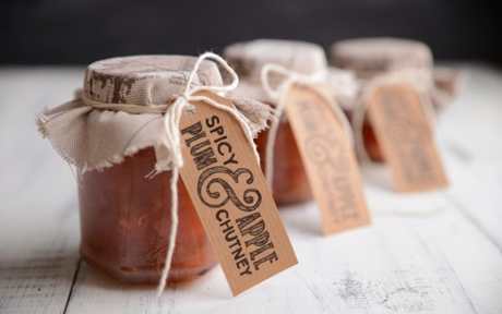 Spicy Plum and Apple Chutney