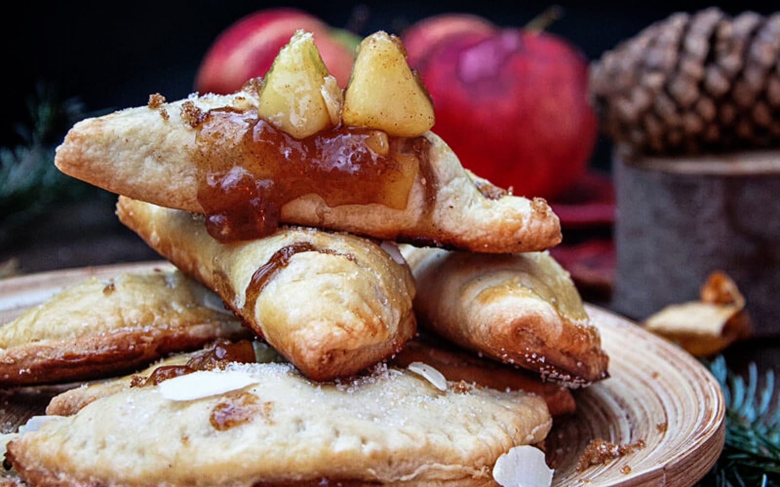 cinnamon-apple-hand-pies