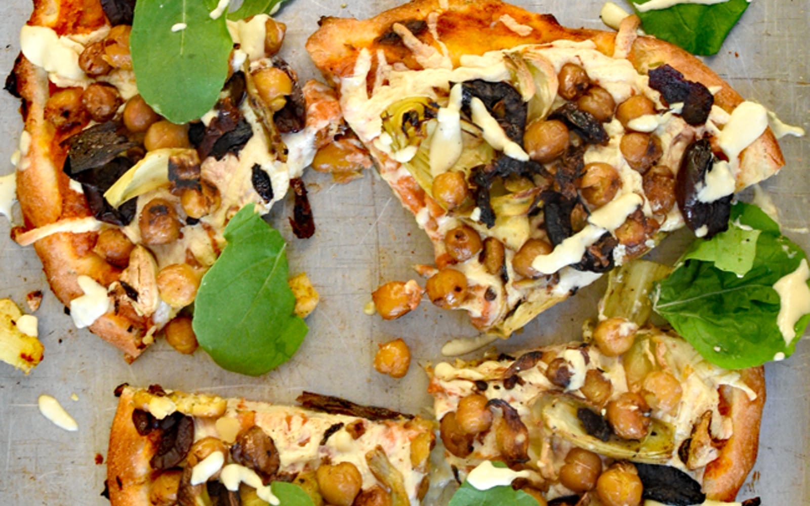 Roasted Garlic and Chickpeas Pizza 2