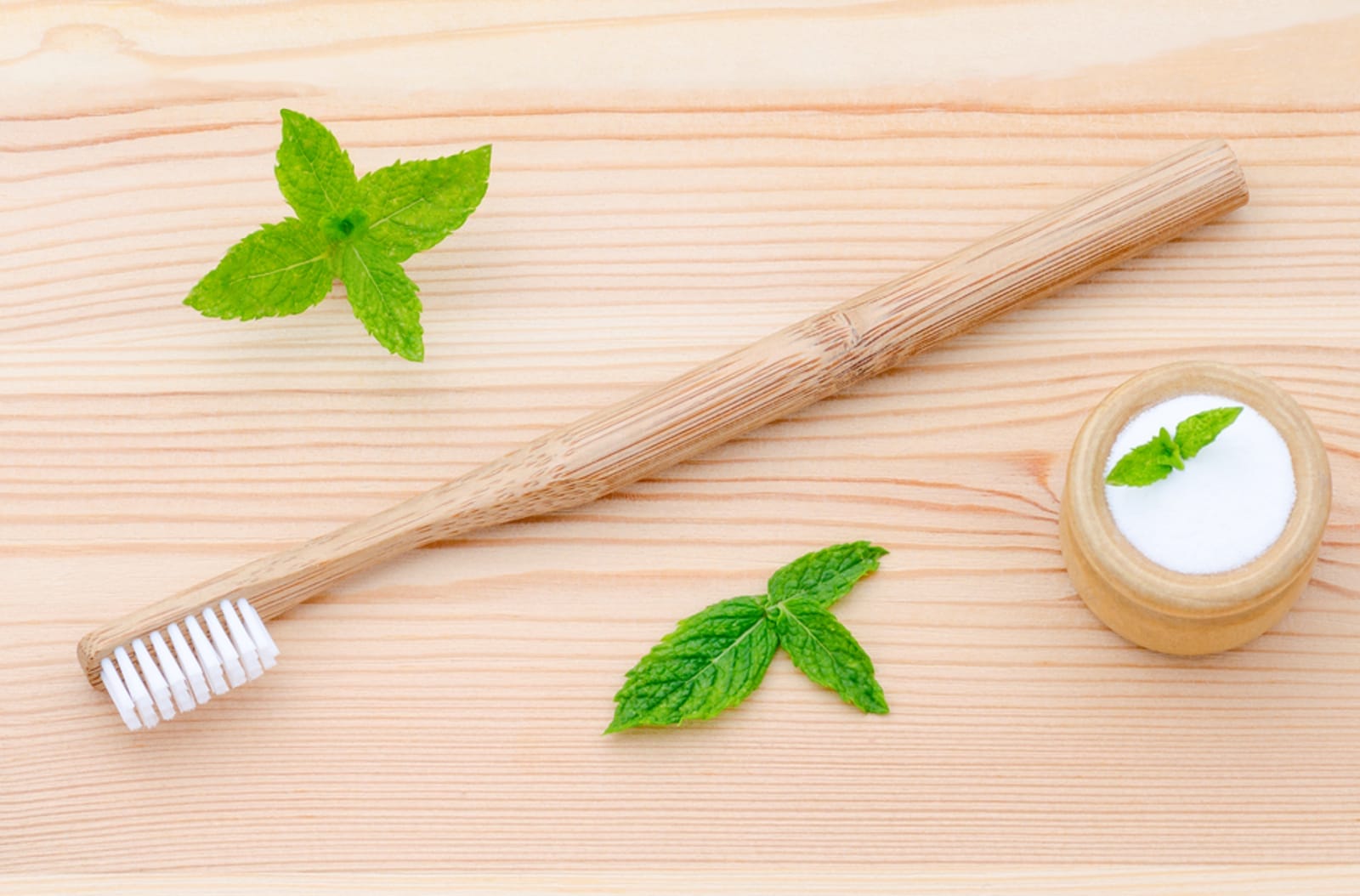 5 Natural Items for Oral Hygiene, or 5 More Reasons to Ditch Fluoride