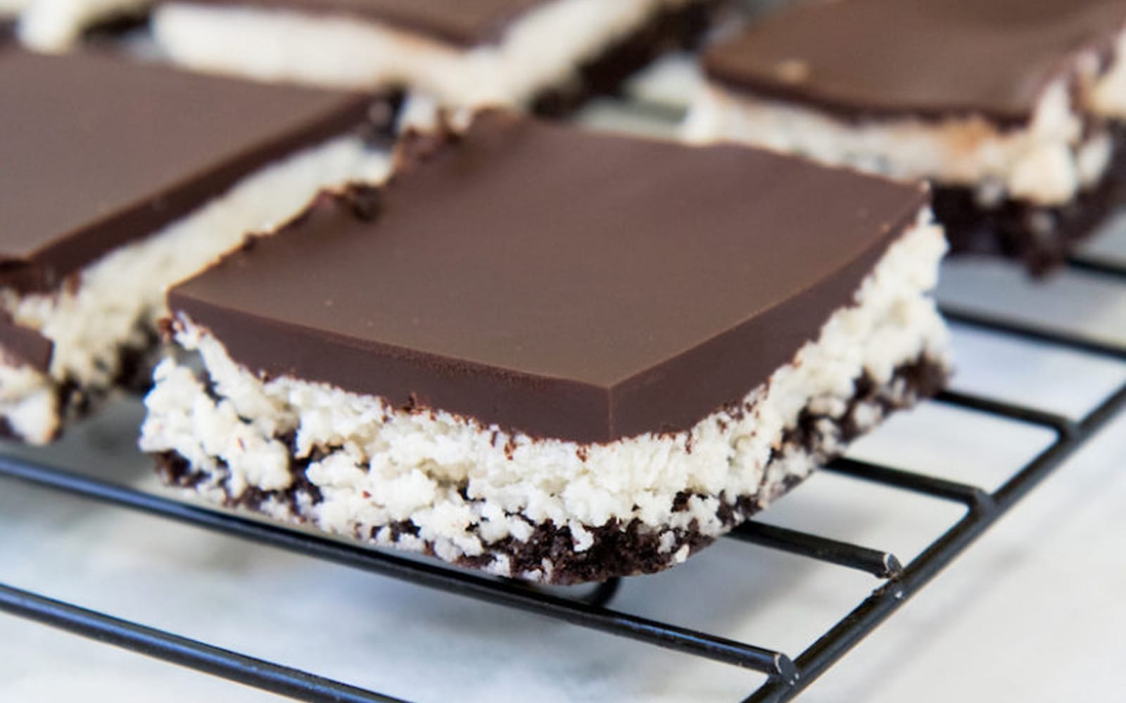 no-bake-chocolate-coconut-brownies