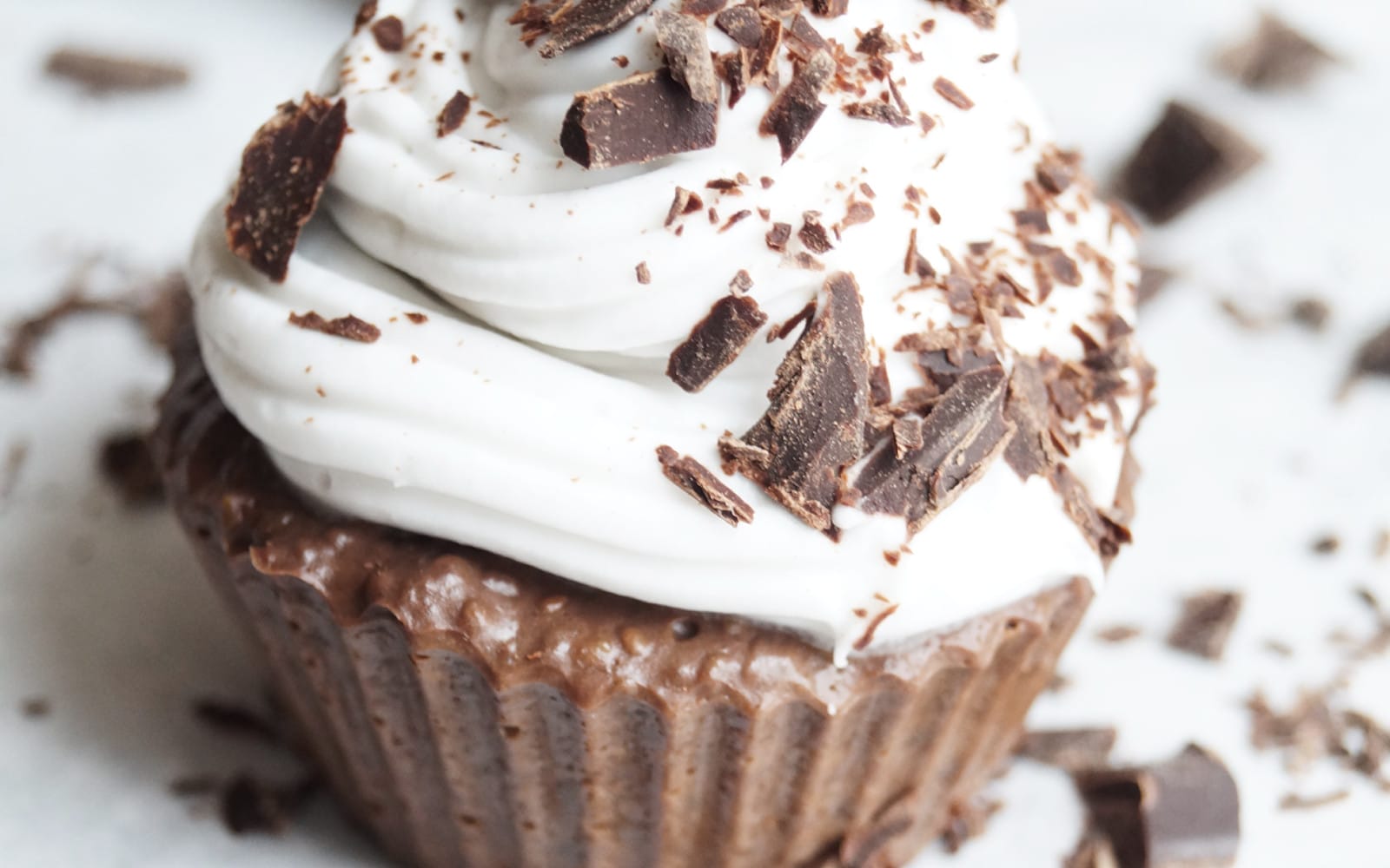 Raw Chocolate Chia Cupcakes