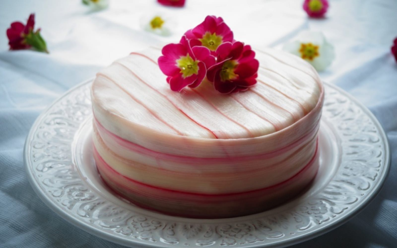 Rhubarb Champagne Cake