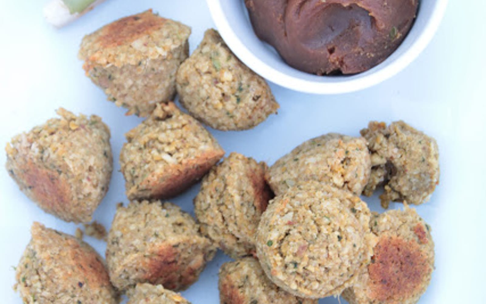 Thai Meatballs with Spicy Peanut Sauce