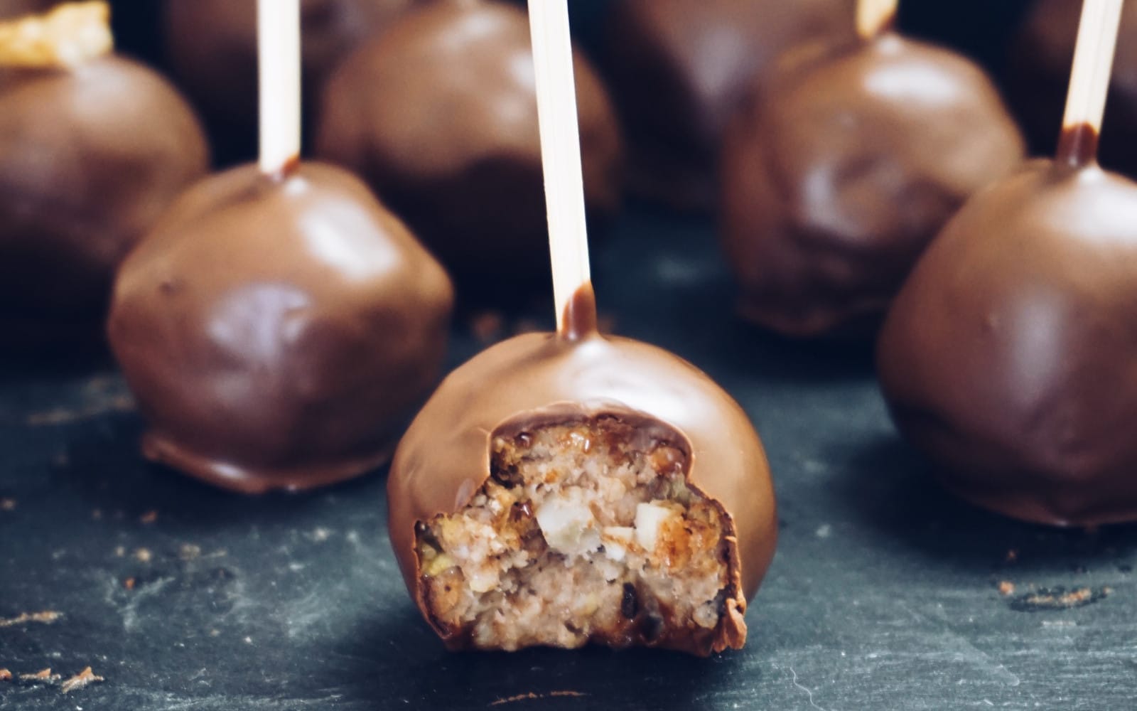 Banana Bread Cake Pops
