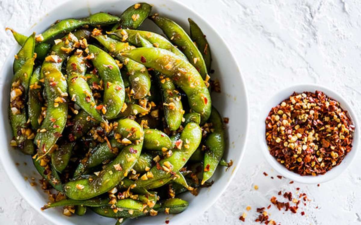 Spicy Garlic Edamame