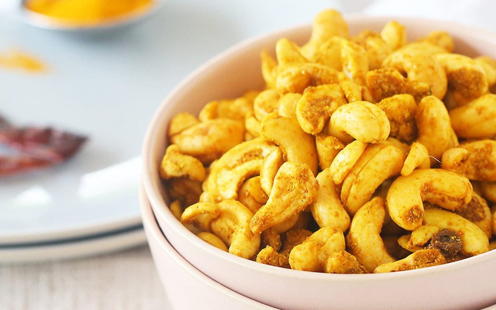 Spicy Golden Turmeric Cashews