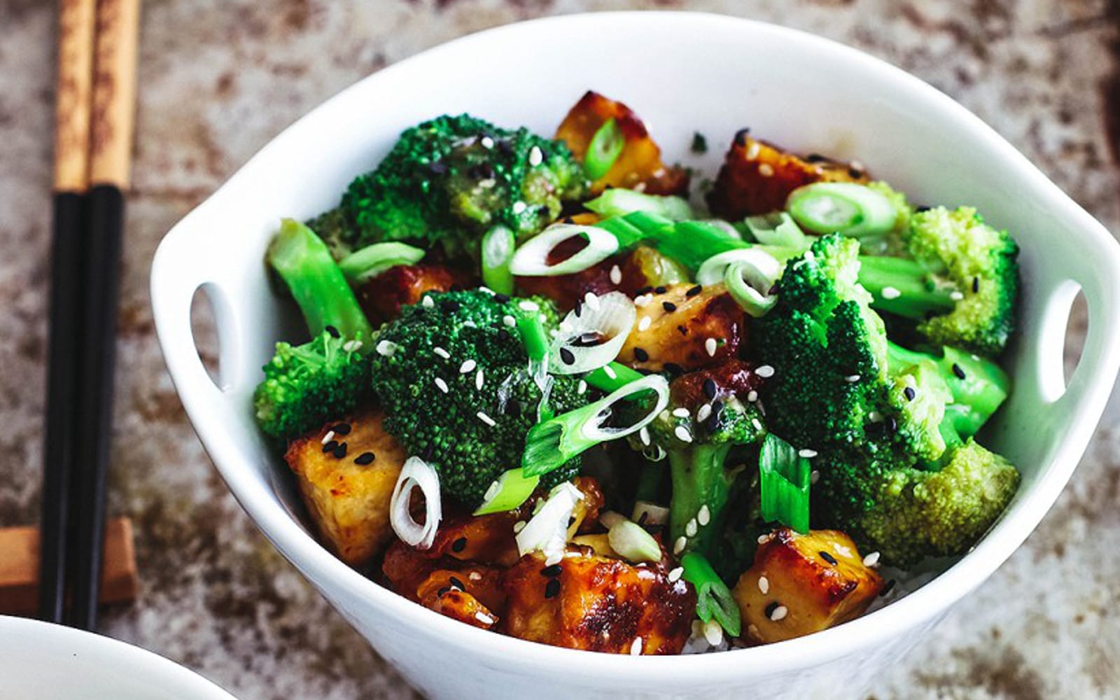 Crispy Lemon Ginger Tofu With Broccoli