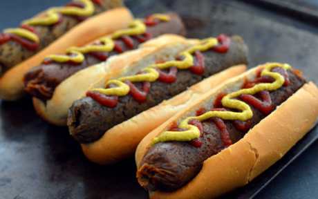 seitan-sausages-four-ways-c