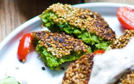 sesame falafel burger