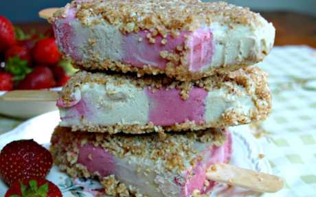 Raw Strawberry Shortcake Nice Cream Bars - One Green Planet