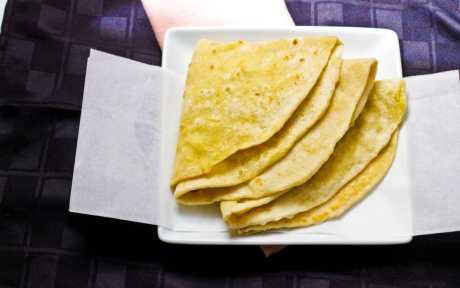 Dhalpuri Roti