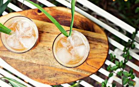 Peach and Lemongrass Shrub with apple cider vinegar