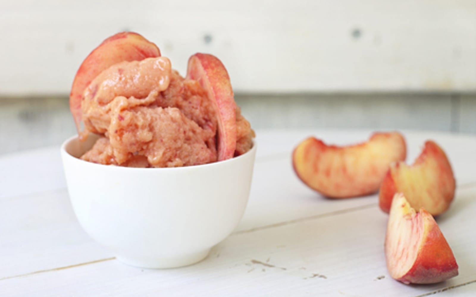 gelato-alla-pesca-pulito-web