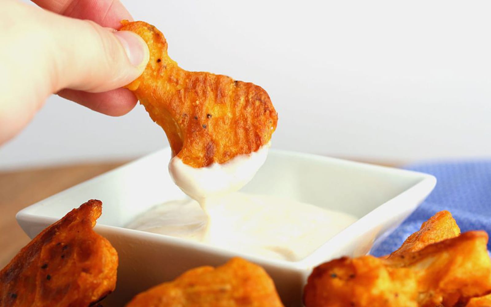 extra Crispy Cauliflower Wings