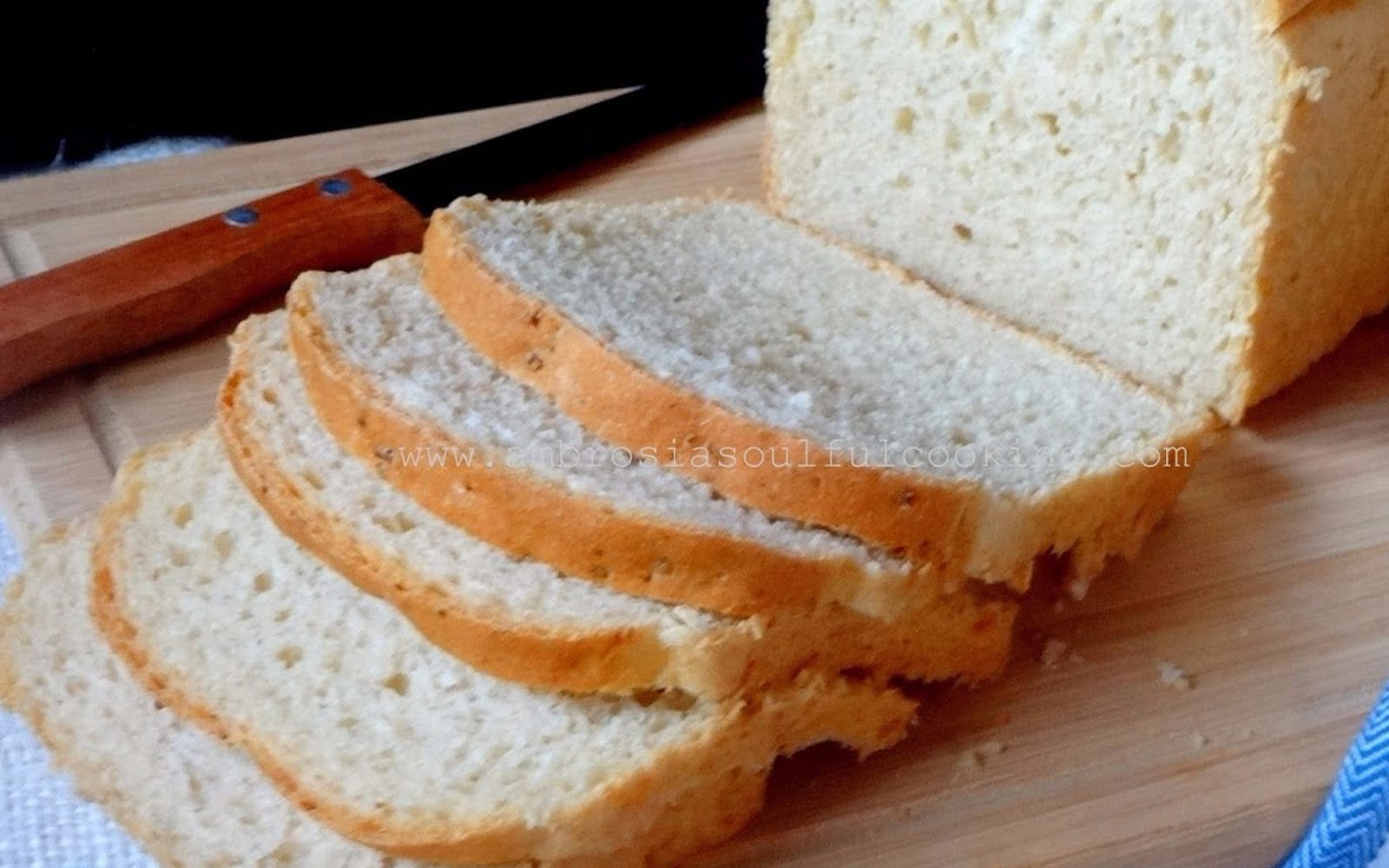 Sliced Vegan Leftover Rice Bread