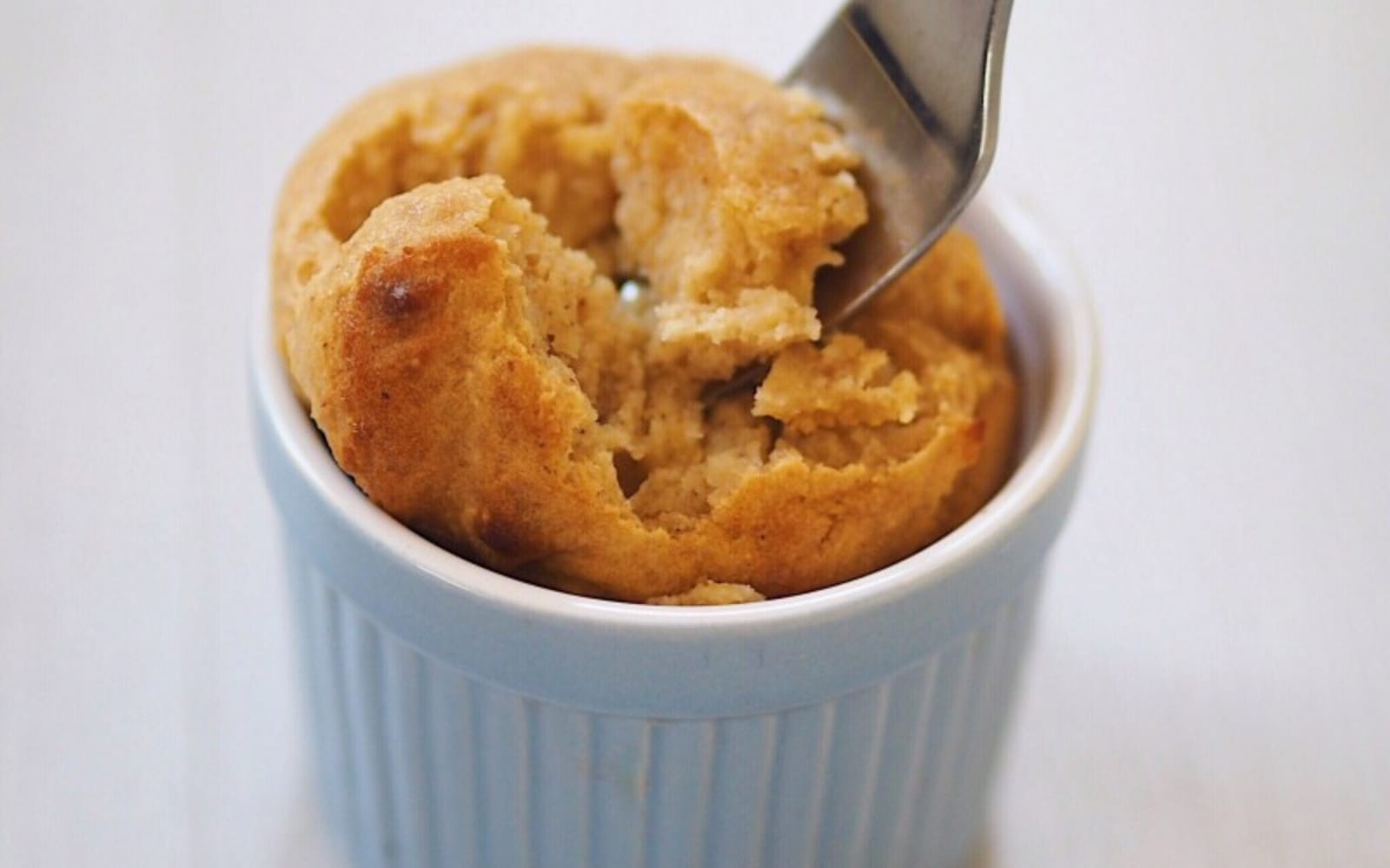 Vegan 1-Minute Fluffy Vanilla Mug Cake
