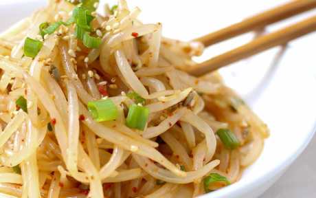 Vegan Gluten-Free Fresh Korean Bean Sprout Salad