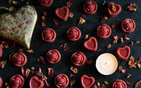 Vegan Raw Sugar-Free Pink Rose Chocolate