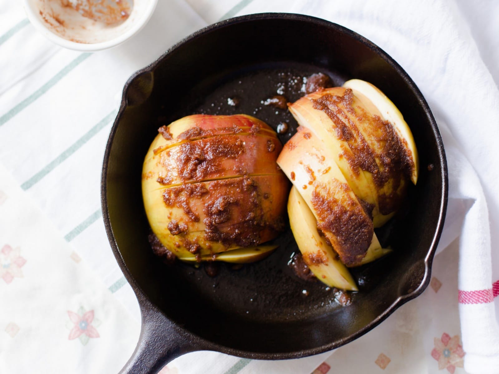 Hasselback Apples