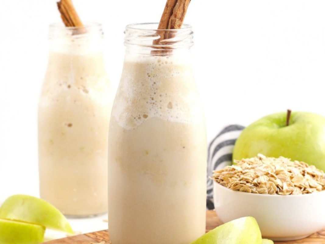 High-Protein Apple Pie Smoothie