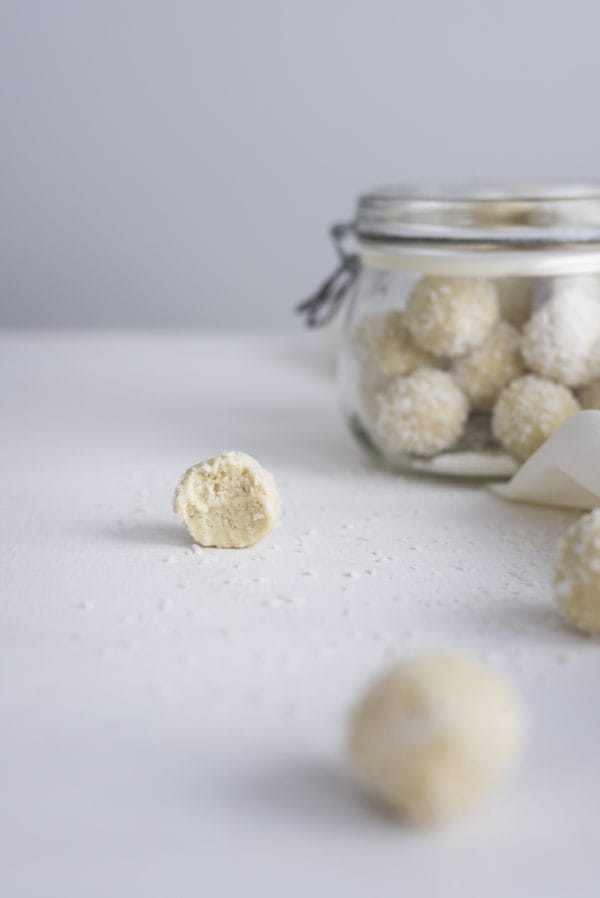 White Chocolate Truffles [Vegan, Paleo]