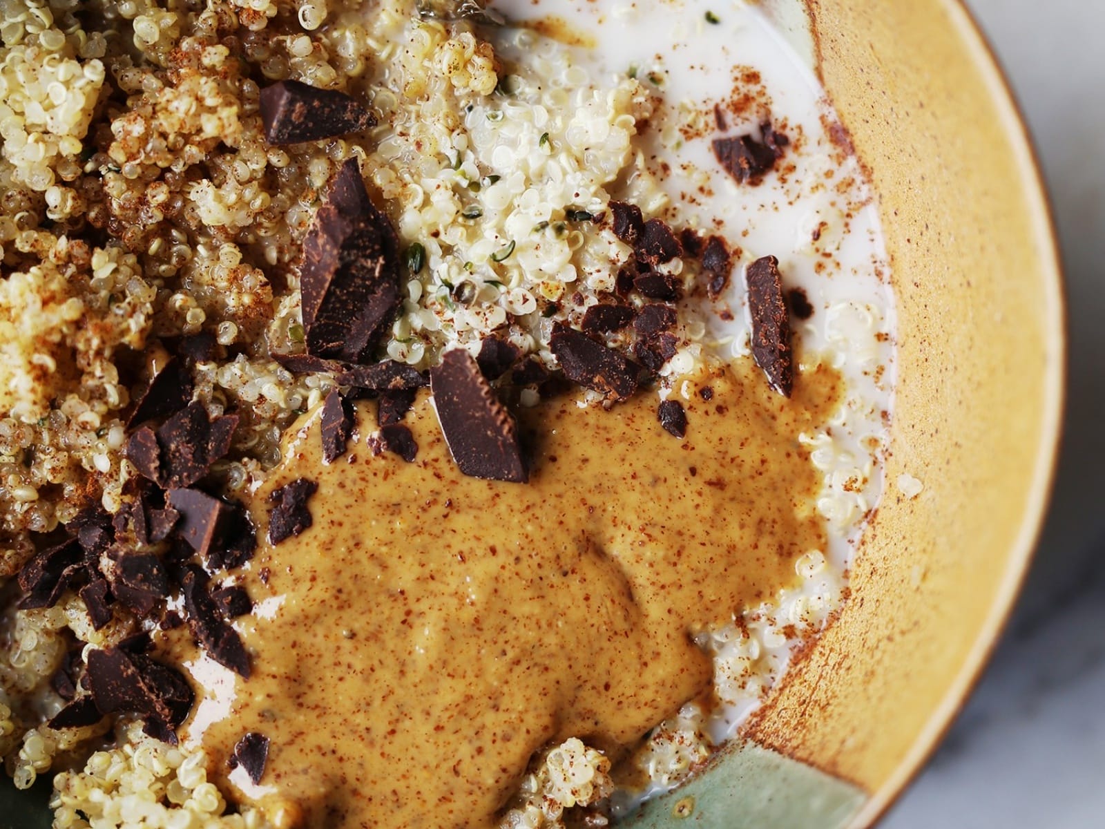 cinnamon-quinoa-protein-cereal-bowl-5