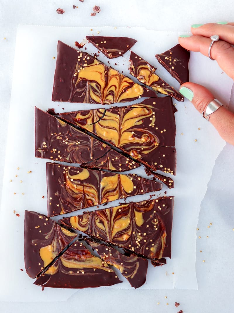 chocolate-pb-bark-quinoa-puffs-800x1070