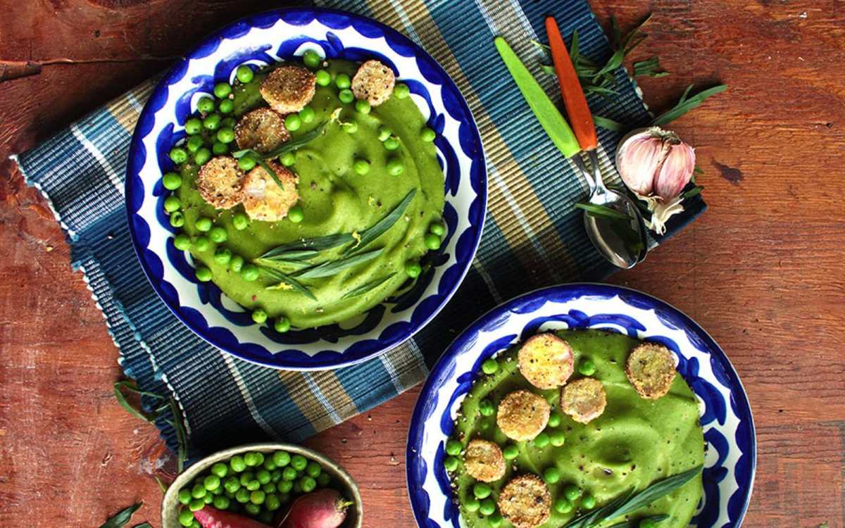 Tarragon Green Pea Bisque With Pan-Fried Shunkyo Radishes 