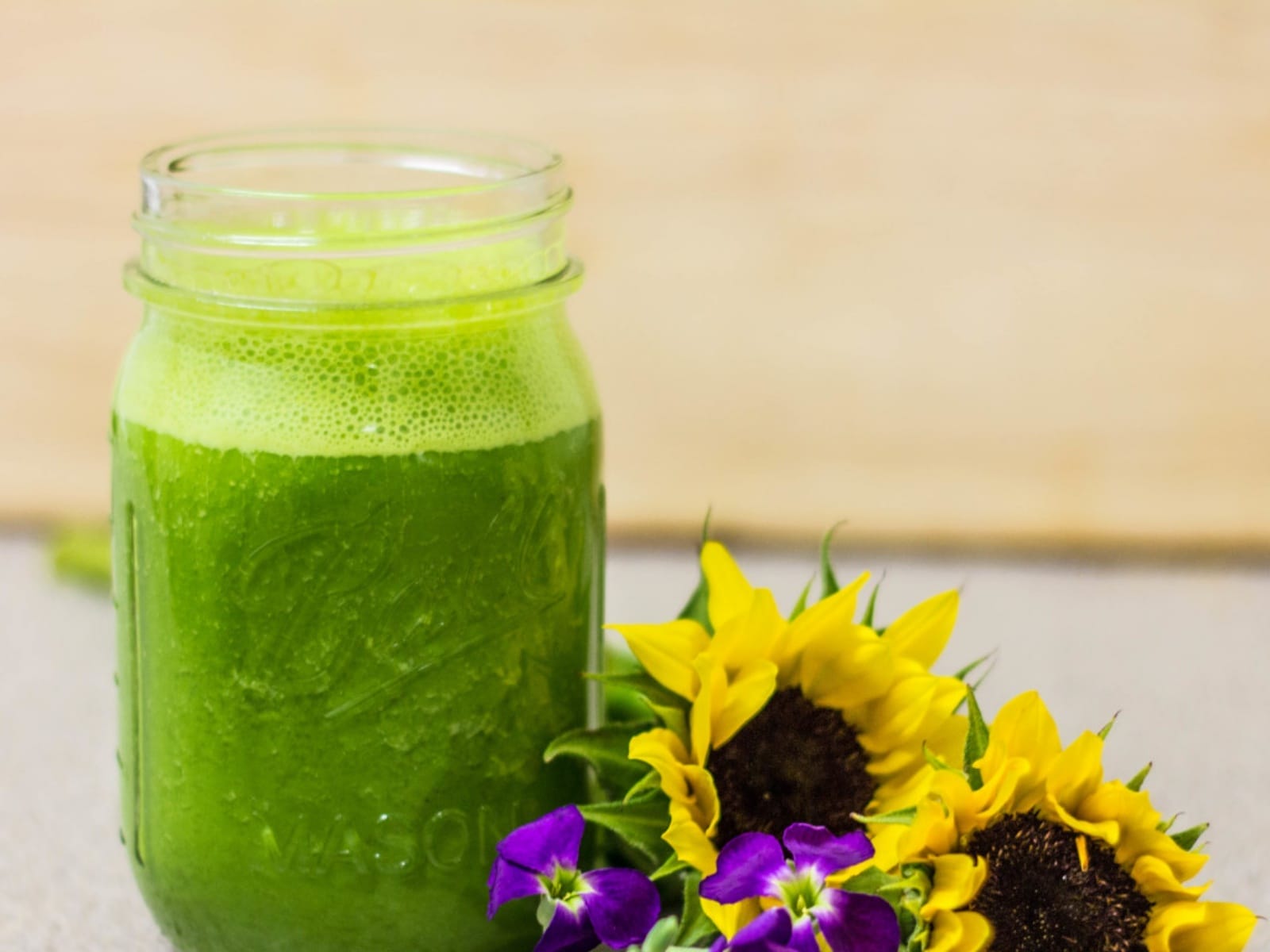 Vegan whole food Green Smoothie