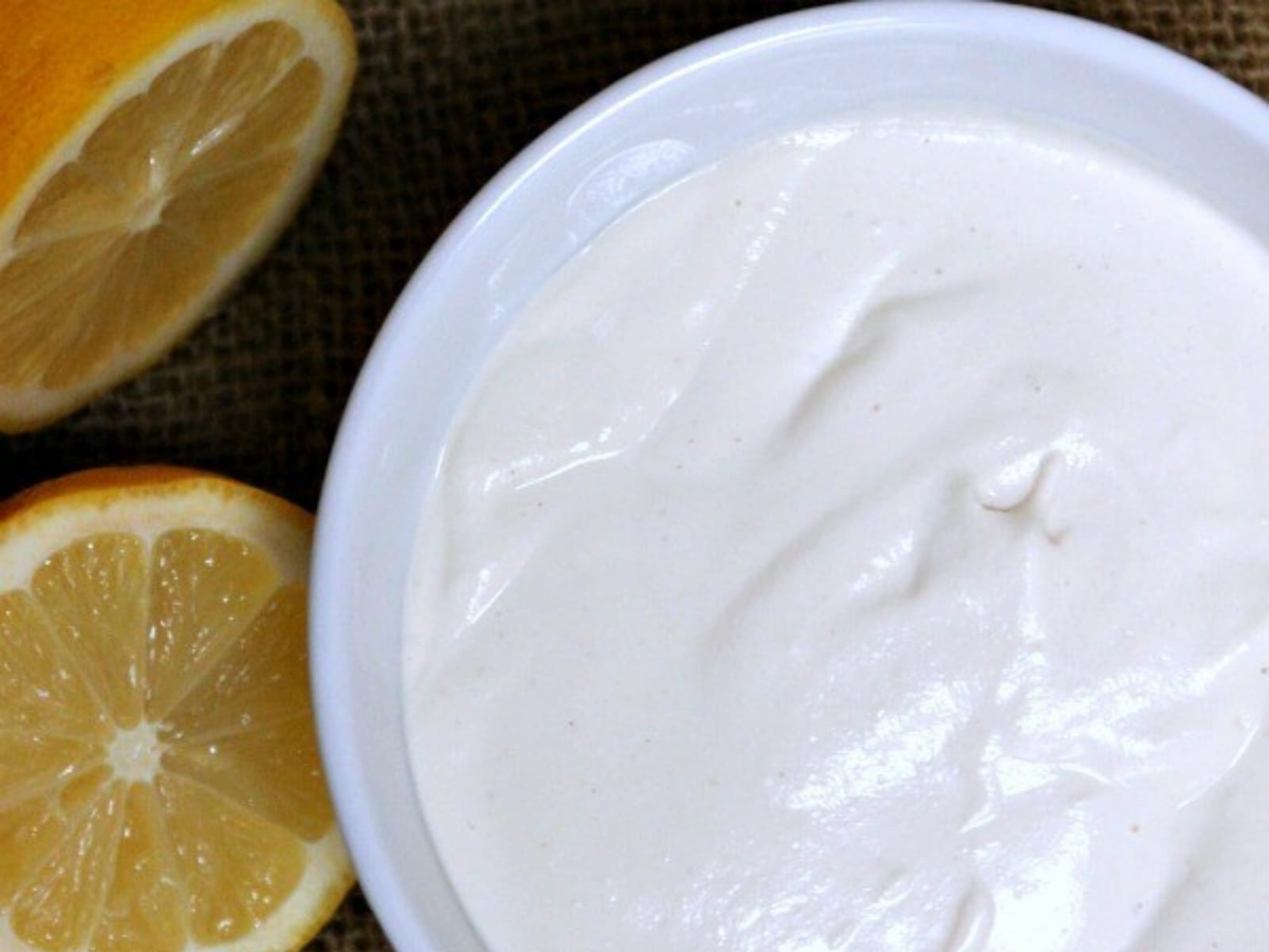 sour-cream-5