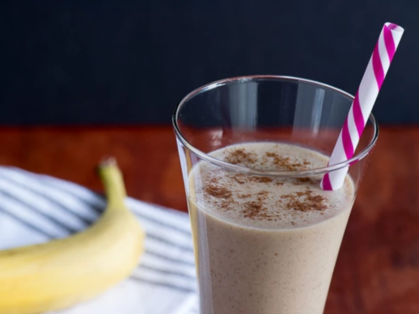 Cinnamon Vanilla Milkshake