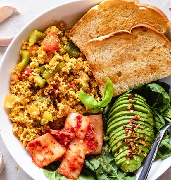 Vegan 15-Minute Tofu Scramble 