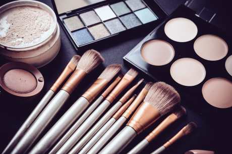 Eyeshadow, brushes, and other makeup products