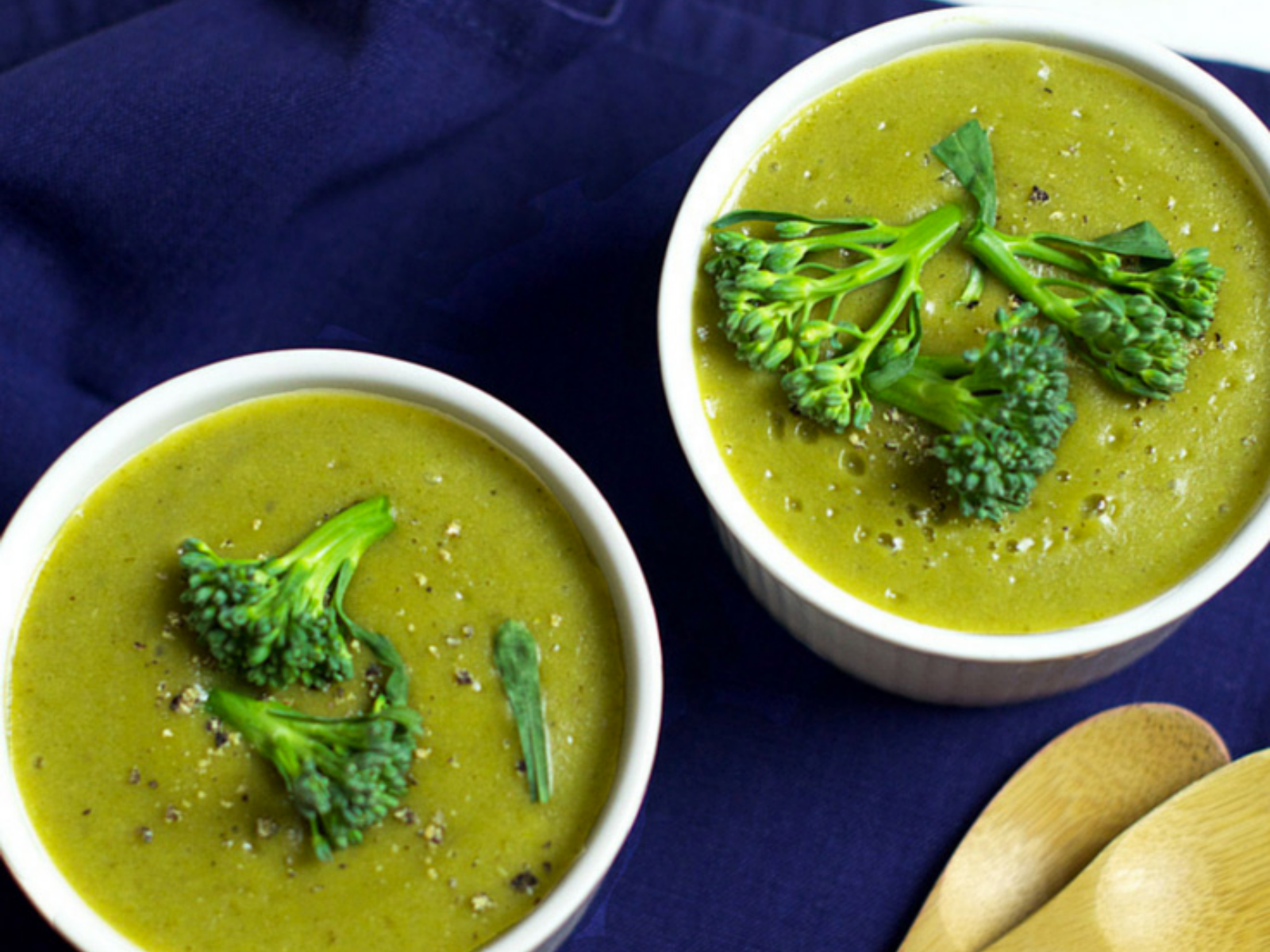 https://ogp-ai.mystagingwebsite.com/vegan-recipe/creamy-green-broccoli-soup-vegan/