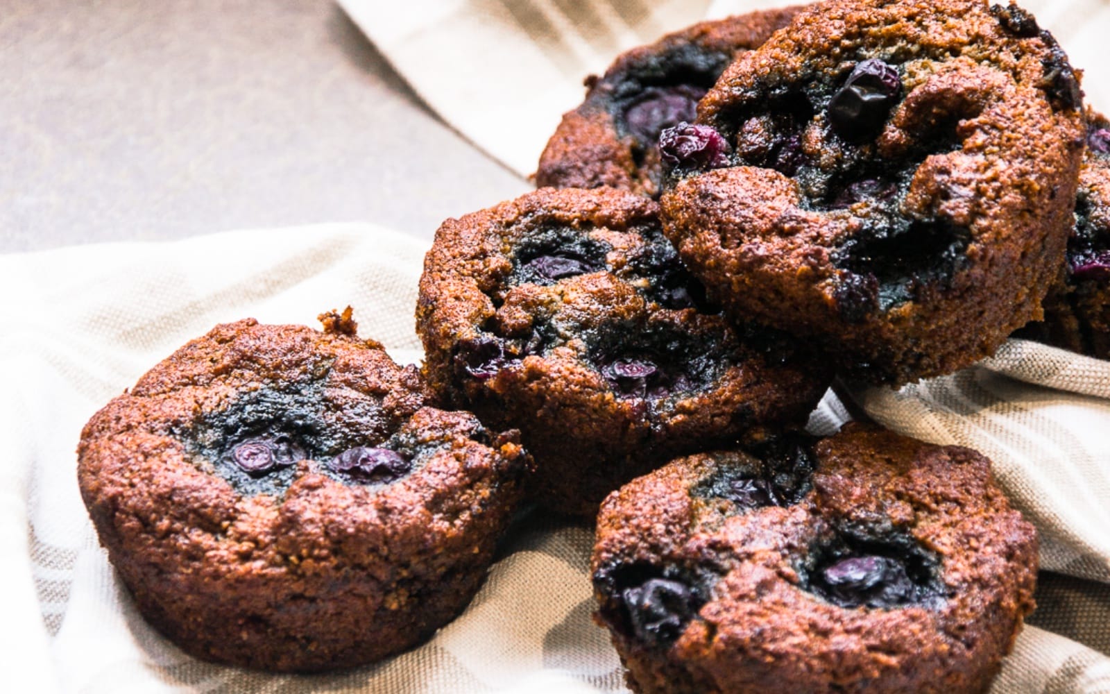 blueberry chia muffins