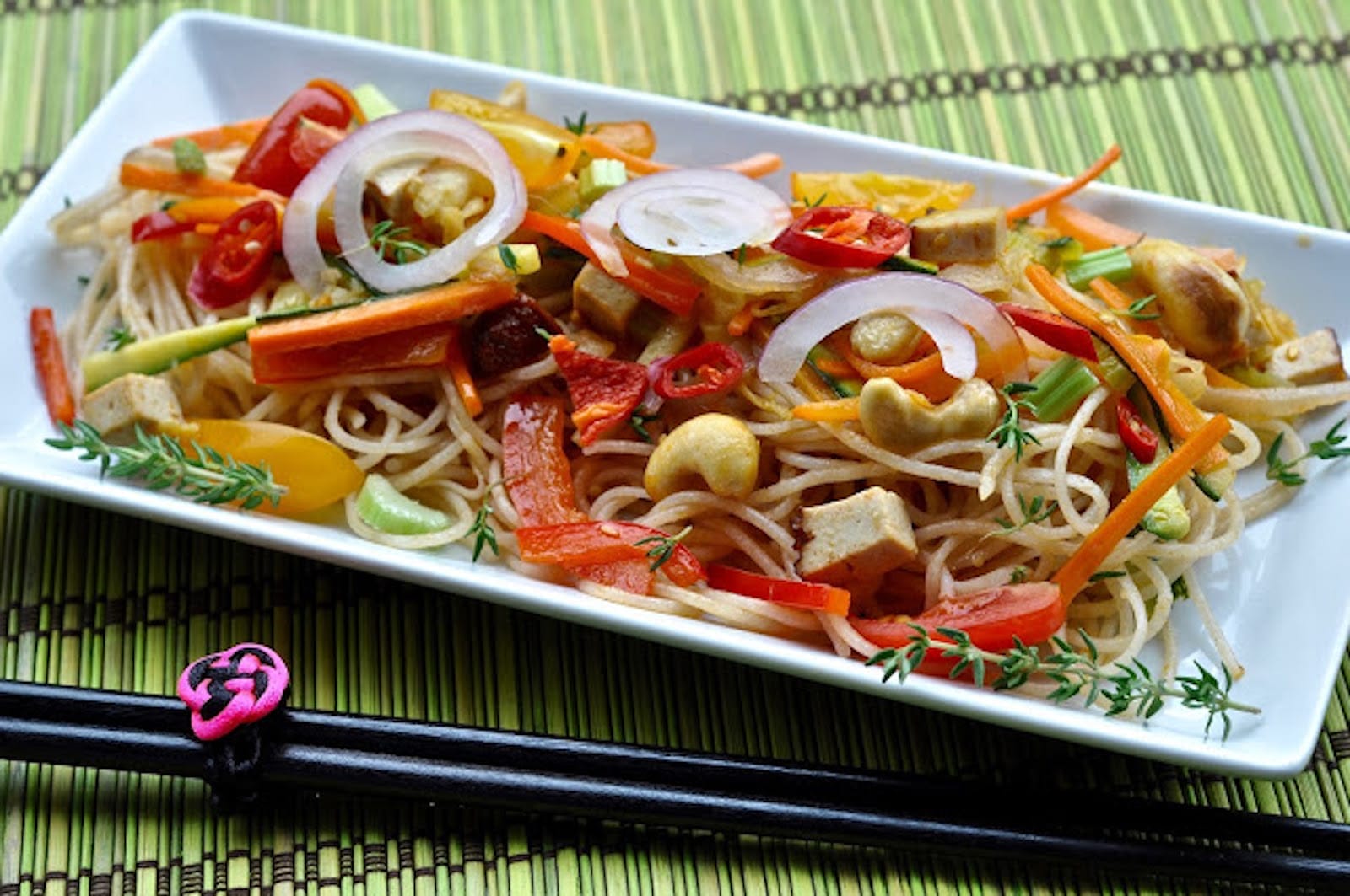 Tofu and Vegetable Noodle Bowl 