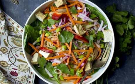 pad thai noodle salad