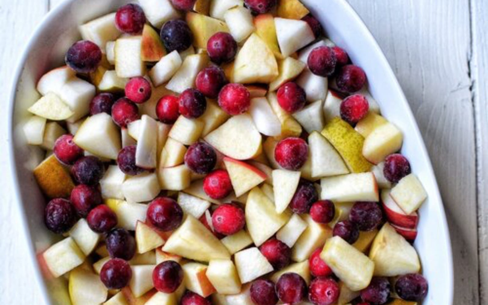 apple pear cranberry gingerbread crisp