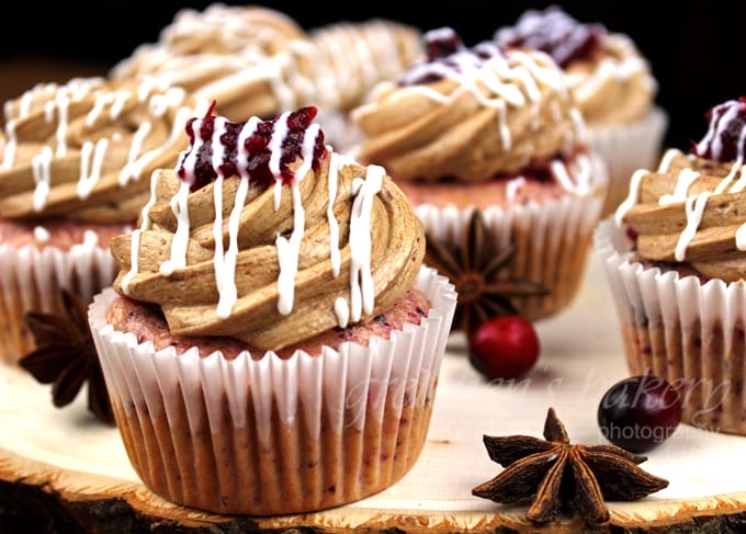 vegan cranberry cupcakes