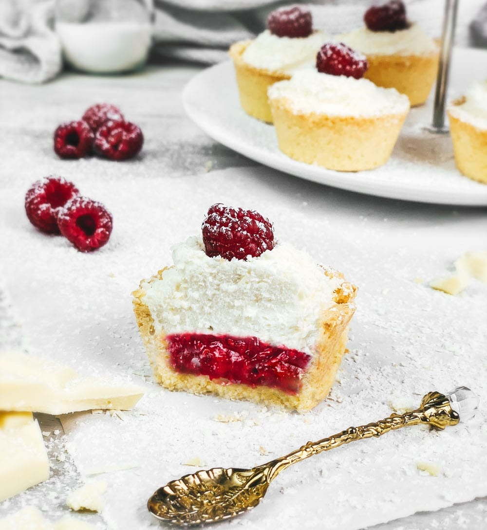 Raspberry white chocolate tart