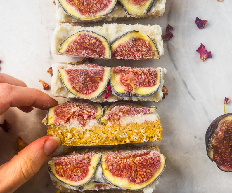 Salted Caramel and Fig Cheesecakes Bites