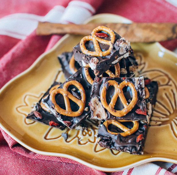 Caramel Pretzel Chocolate Bark