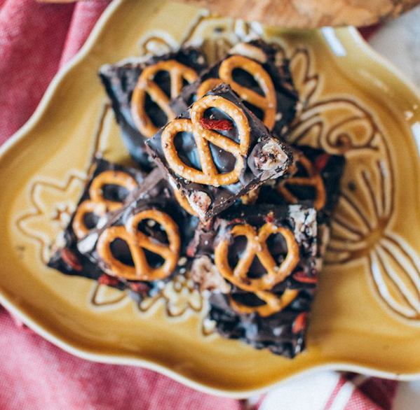 Caramel Pretzel Chocolate Bark