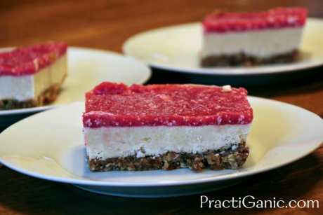 Raw Strawberry Cheesecake