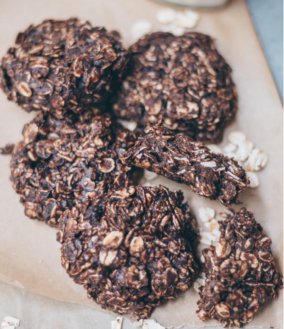 no-Bake Chocolate Coconut Cookies