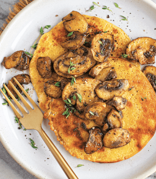socca pancakes with balasmic mushrooms