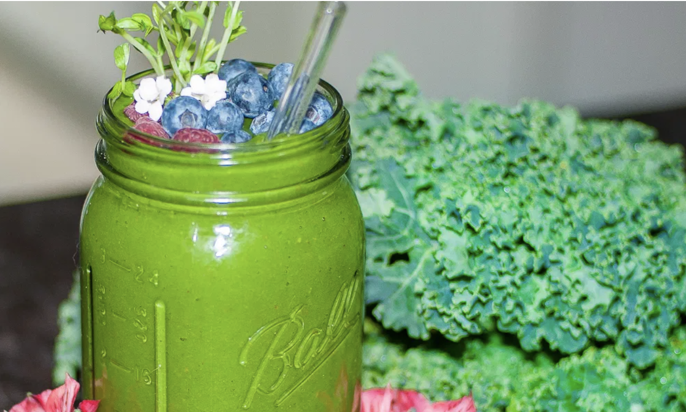 Tropi-Kale Smoothie